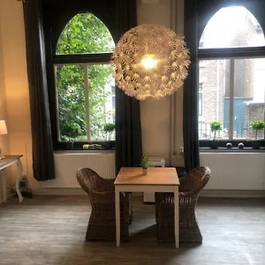 https://shortstay-maastricht.valkenburgaandegeul-hotels.com