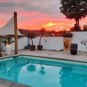 https://bb-la-hacienda.eindhoven-hotels.net